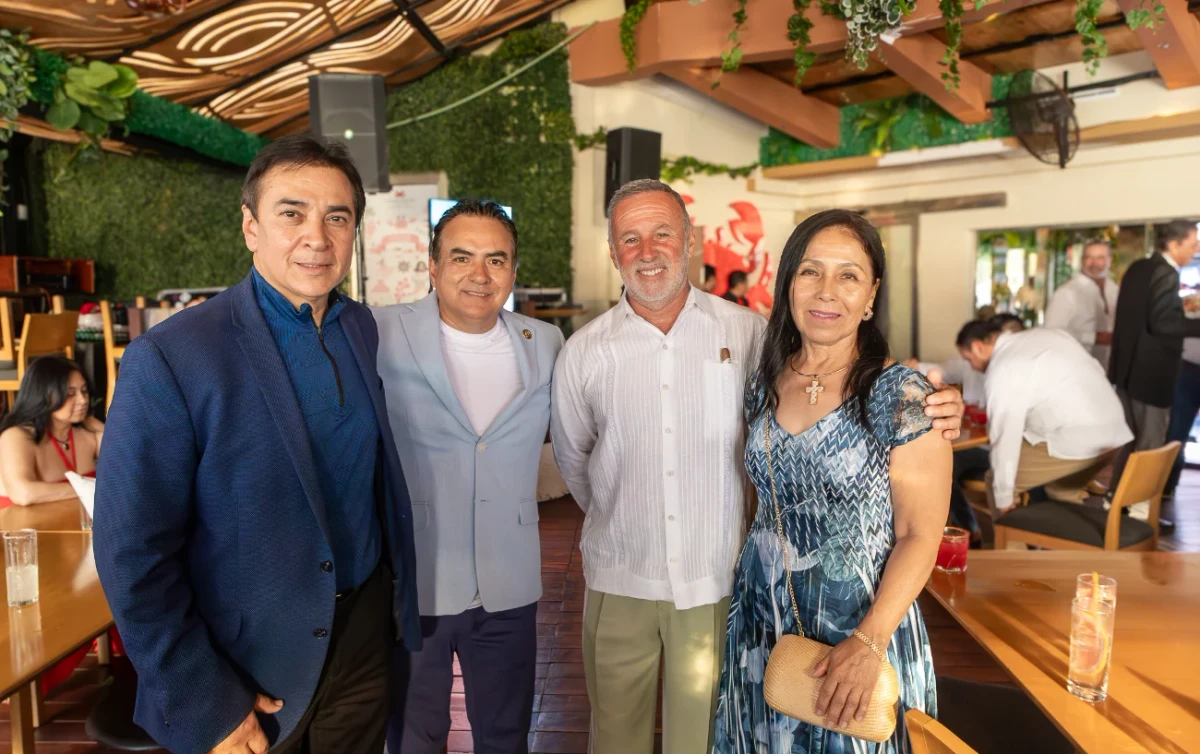 Fotografía de evento corporativo — Cumbre RGVCOIN 2026