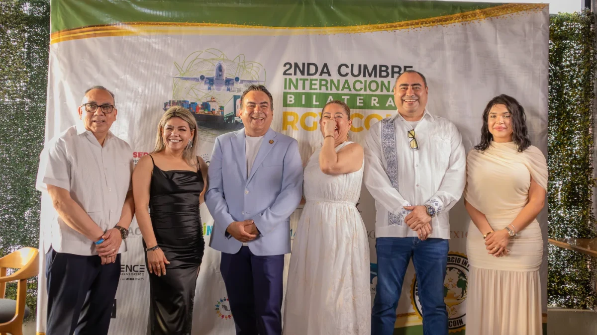 Fotografía de evento corporativo — Cumbre RGVCOIN 2026