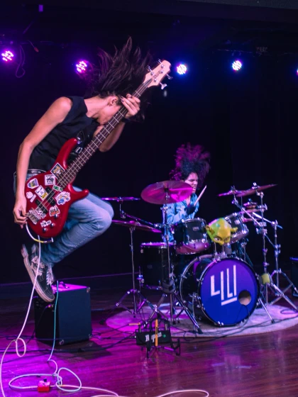 Fotografía de concierto de rock en vivo — Lili Band